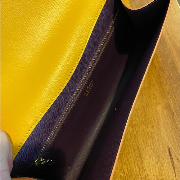 Louis Vuitton Clutch Epi Leather Yellow - Picture 6 of 16